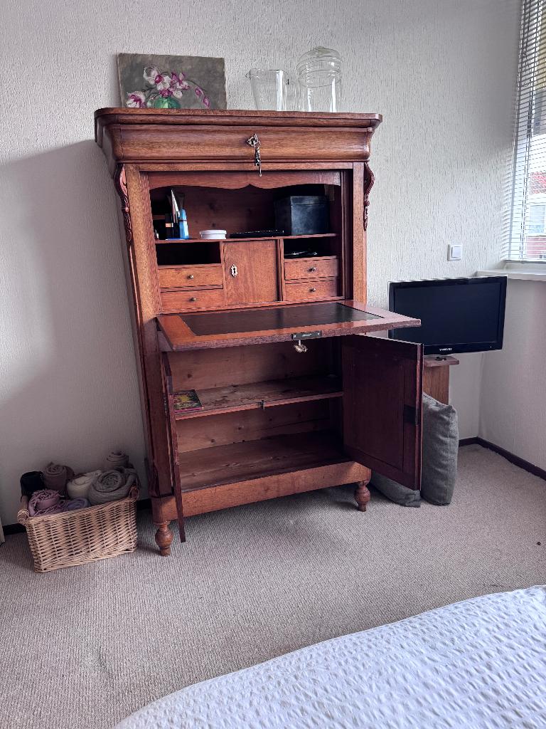 Antieke Eiken Klepsecretaire (Louis Philippe) met Sleutels, Antiek en Kunst, Ophalen