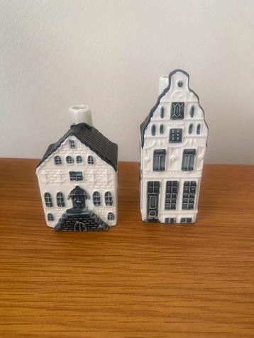 Twee KLM huisjes nummer 10 en 4 beschikbaar voor biedingen