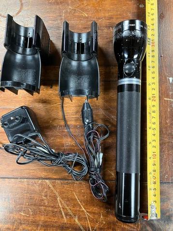 Maglite MAGCharger Halogeen Zaklamp + Laders beschikbaar voor biedingen