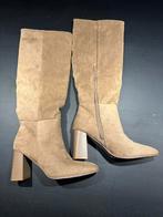 Bruine laarzen met hak maat 40, Kleding | Dames, Schoenen, Ophalen of Verzenden, Zo goed als nieuw, Bruin, Hoge laarzen