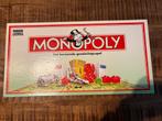 Monopoly - Het beroemde gezelschapsspel, Drie of vier spelers, Ophalen of Verzenden, Gebruikt, Parker