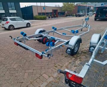 Vlemmix 1350KG bun trailer nieuw uit voorraad leverbaar  beschikbaar voor biedingen