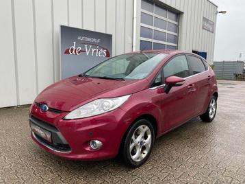 Ford Fiesta 1.4 Ghia 5-Drs / Clima / Keyless Entry en Start  beschikbaar voor biedingen