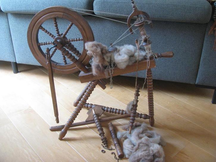 Spinne(n)wiel + toebehoren * jaren '30-'40 * zie foto's *, Antiek en Kunst, Antiek | Woonaccessoires, Ophalen