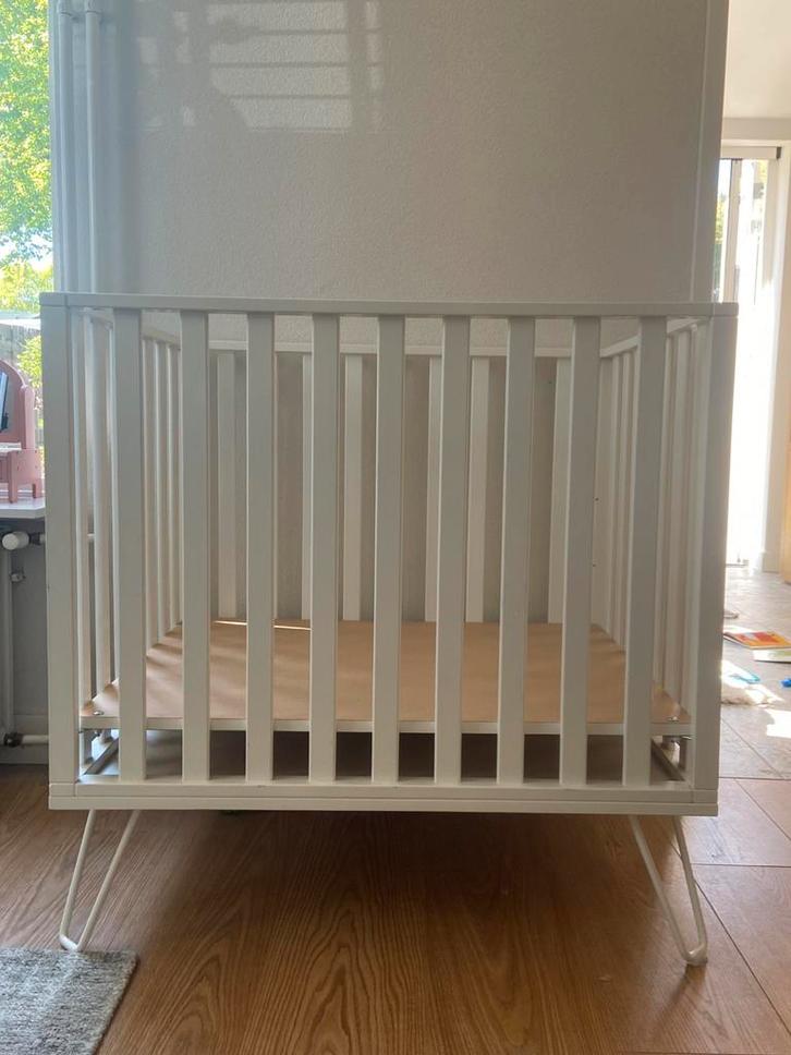 Zeer goede staat- Baby box Childwood wit, Kinderen en Baby's, Boxen, Ophalen