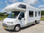 Knaus Camper met Alkoof en grote honden bench/garage, Caravans en Kamperen, Campers, Afzuigkap, Alkoof, Fiat, Airbags