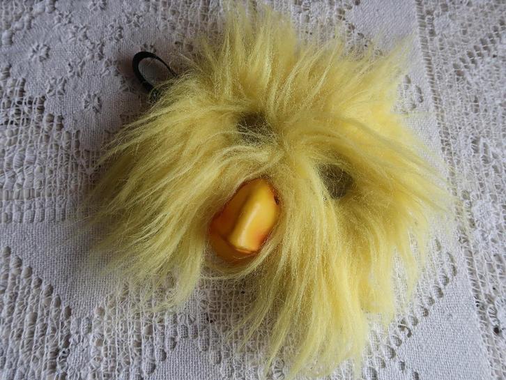 Kuiken kip masker pluche knal geel ook voor pasen izgst., Kleding | Dames, Carnavalskleding en Feestkleding, Zo goed als nieuw