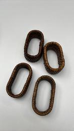 4 rieten servet ringen, Ophalen of Verzenden, Zo goed als nieuw, Rechthoekig, Riet