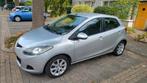 Mazda 2 1.3 55KW 5DRS 2010 Grijs, Auto's, Mazda, Voorwielaandrijving, Stof, 74 pk, Zwart