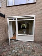 Zeer nette kunstof deur met pui, Doe-het-zelf en Verbouw, Kozijnen en Schuifpuien, Ophalen, Kunststof, Deurkozijn, 225 cm of meer