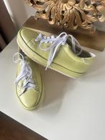 Philippe Model sneakers maat 36 groen leer  zgan, Ophalen of Verzenden, Zo goed als nieuw, Groen, Sneakers of Gympen