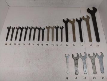 DIN 894 enkele steeksleutels, leidingsleutels diverse maten. beschikbaar voor biedingen