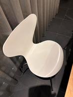 fritz hansen vlinderstoel nog maar 2! van de 6 over, op=op, Huis en Inrichting, Stoelen, Ophalen, Gebruikt, Wit, Modern
