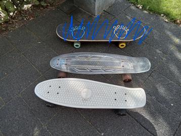 skateboard 2x beschikbaar voor biedingen