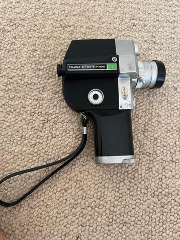 Fujica Single-8 P300 Analoge Videocamera beschikbaar voor biedingen