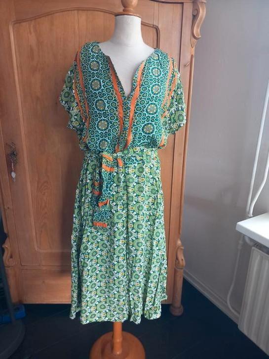 Nieuwe handmade vrolijke jurk XL, Kleding | Dames, Jurken, Nieuw, Maat 46/48 (XL) of groter, Onder de knie, Ophalen of Verzenden