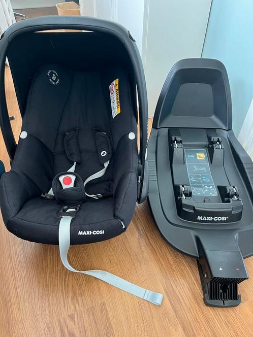 Maxi Cosi Rock i-size + familyfix2 base, Kinderen en Baby's, Autostoeltjes, Gebruikt, Maxi-Cosi, 0 t/m 13 kg, Isofix, Ophalen