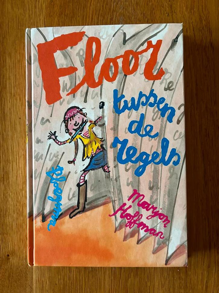Marjon Hoffman - Floor tussen de regels, Boeken, Kinderboeken | Jeugd | onder 10 jaar, Gelezen, Fictie algemeen, Ophalen of Verzenden