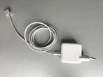 Apple 30W USB-C Power Adapter MagSafe 3, Ophalen of Verzenden, Zo goed als nieuw, Apple
