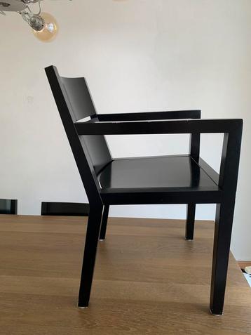 Piet Boon stoelen 6 stuks - 2 met armleuning - 2 zonder beschikbaar voor biedingen