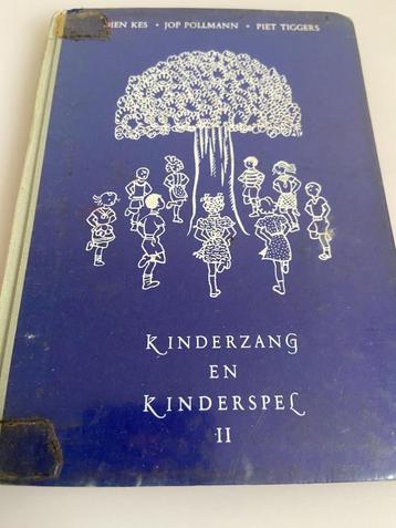 Kinderzang en kinderspel boekje beschikbaar voor biedingen