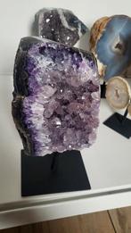 Amethist op standaard, Ophalen of Verzenden, Mineraal