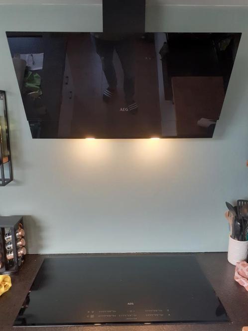 AEG inductieplaat 90cm I afzuigkap / wandkap, Witgoed en Apparatuur, Afzuigkappen, Zo goed als nieuw, 600 tot 800 m³ per uur, Recirculatie