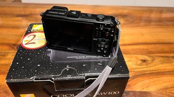 Nikon Coolpix AW100 - Waterdichte Camera beschikbaar voor biedingen