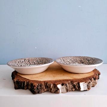 English Ironstone Tableware 'Castles', 2 kleine schaaltjes  beschikbaar voor biedingen