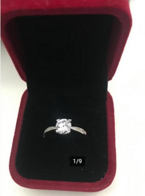 Swarovski Zilvere Diamond Casule ring !! KOOPJE !! NIEUW !!, Sieraden, Tassen en Uiterlijk, Ringen, Nieuw, Dame, 17 tot 18, Zilver