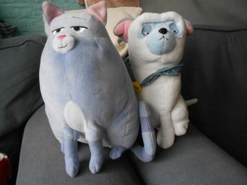 Knuffels Chloe van secret life pets en Percy van Pocahontas beschikbaar voor biedingen