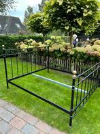 Zwart metalen Ikea bedframe  - Tweepersoons, Ophalen, Gebruikt, Zwart, Tweepersoons