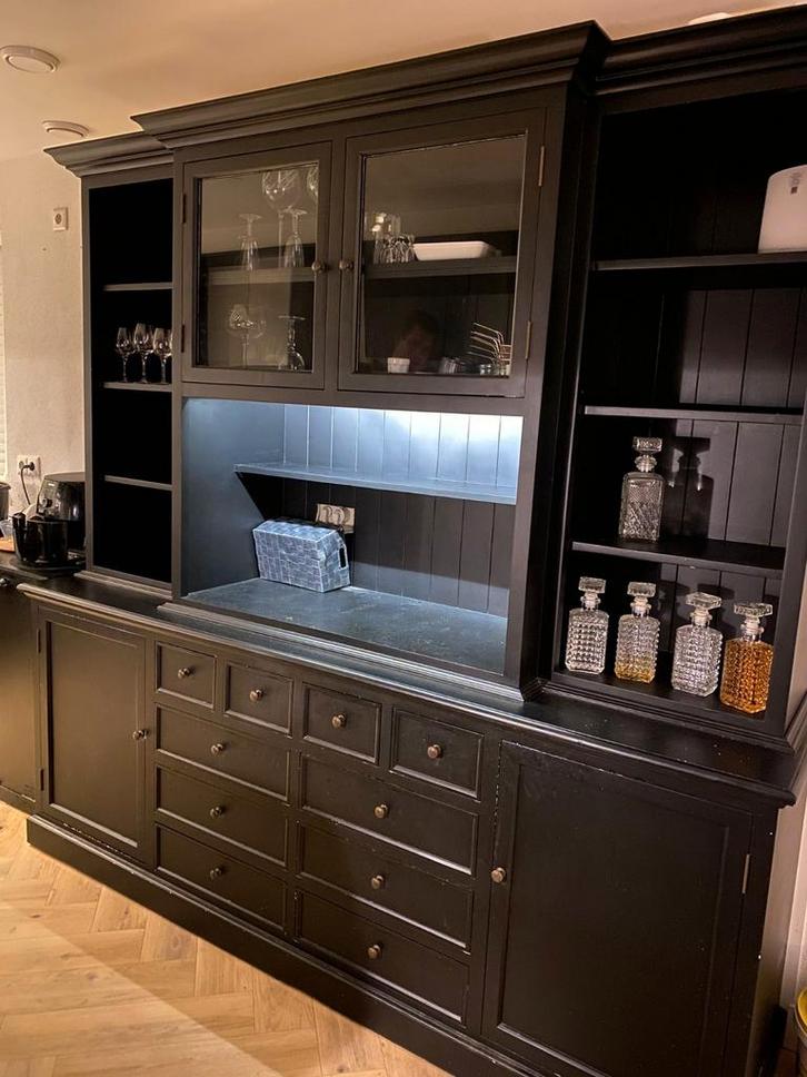 Diverse kasten en een stoel, Huis en Inrichting, Kasten | Buffetkasten, Gebruikt, 200 cm of meer, 200 cm of meer, 50 tot 75 cm