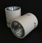 Twee vintage wit metalen cilinder plafondlampen Raak ?, Huis en Inrichting, Lampen | Plafondlampen, Ophalen of Verzenden, Metaal