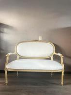 Antiek gerestyled bankje goud wit skai brocante queen ann, Huis en Inrichting, Banken | Sofa's en Chaises Longues, Ophalen, Brocante barok