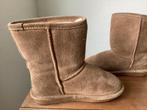 Bearpaw maat 13 bruine zachte laarsjes laarzen schapenwol, Meisje, Ophalen of Verzenden, Laarzen, Zo goed als nieuw
