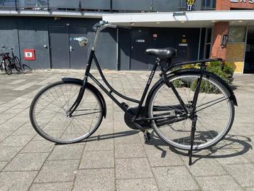 Omafiets beschikbaar voor biedingen