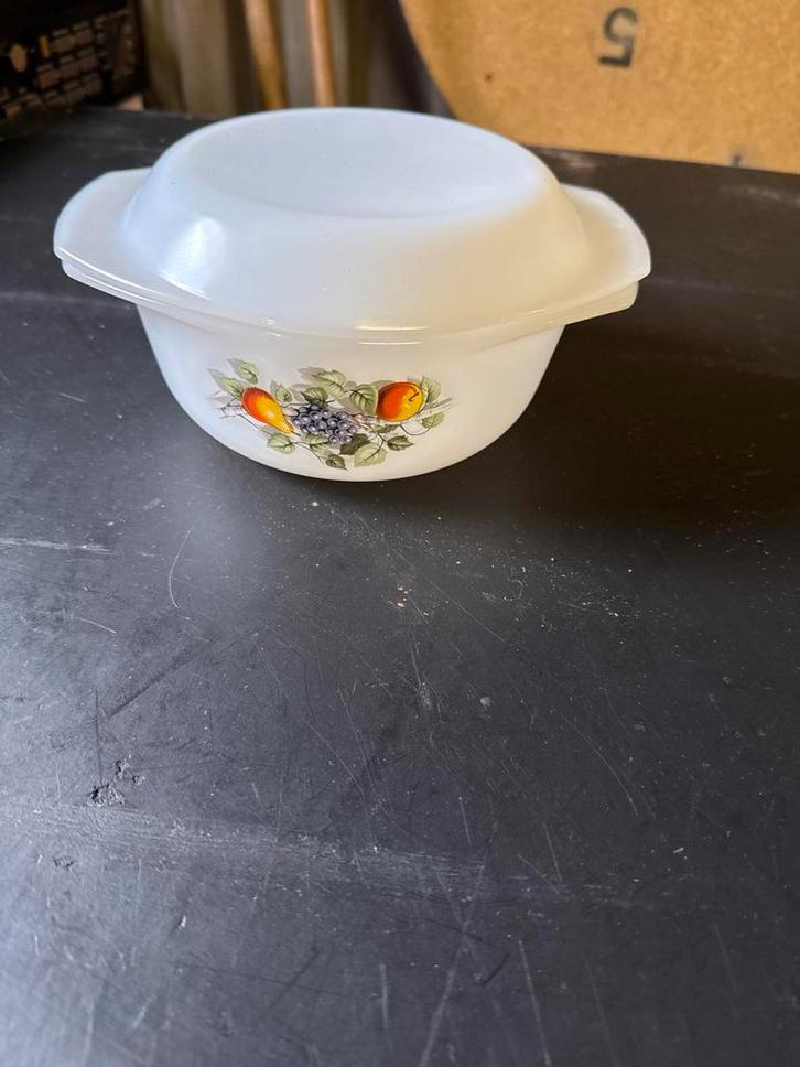 Vintage Vuurvaste Schaal met Deksel, Huis en Inrichting, Keuken | Keukenbenodigdheden, Gebruikt, Ophalen of Verzenden