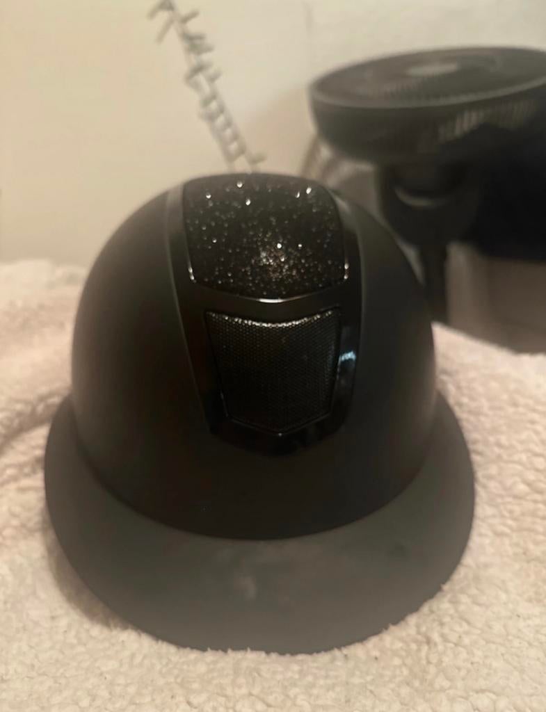 harrys horse cap glitter, Dieren en Toebehoren, Paardrijkleding, Overige soorten, Ophalen of Verzenden, Zo goed als nieuw, Dames
