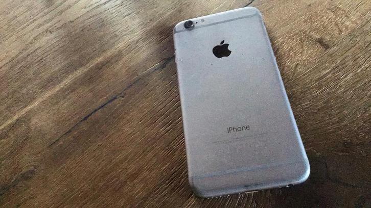 iPhone 6 64GB Zilver - Gebruikt, Telecommunicatie, Mobiele telefoons | Apple iPhone, Gebruikt, 64 GB, Zonder abonnement, Zonder simlock