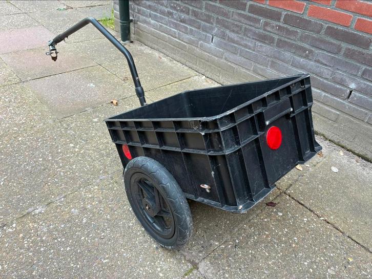 Fietskar te koop – ideaal voor kranten of folders, Fietsen en Brommers, Fietsaccessoires | Aanhangers en Karren, Gebruikt, Bagagekar