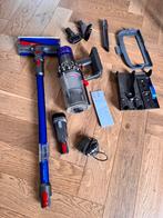 Dyson V11 absolute steelstofzuiger met accessoires, Ophalen, Gebruikt, Minder dan 1200 watt, Stofzuiger