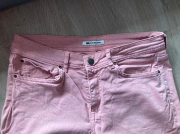 Zonerbroek WE oud roze maat 38/40 beschikbaar voor biedingen