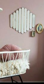 Goud spiegel design met latten, Huis en Inrichting, Woonaccessoires | Spiegels, Minder dan 50 cm, Nieuw, Ophalen of Verzenden