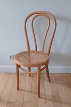 Vintage Thonet Stijl Stoel, Huis en Inrichting, Stoelen, Riet of Rotan, Gebruikt, Bruin, Thonet