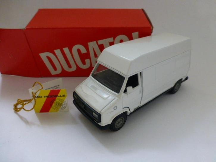NZG Fiat Ducato wit, Hobby en Vrije tijd, Modelauto's | 1:43, Gebruikt, Auto, Overige merken, Ophalen of Verzenden