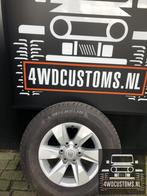Velgen  17 INCH  en M /S  BANDEN  NIEUW  TOYOTA  LANDCRUISER, Gebruikt, -, -, Banden en Velgen
