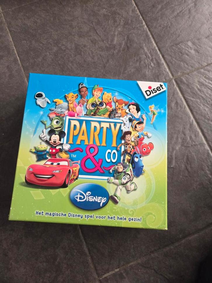 Disney Party & Co - Magisch familiespel!, Hobby en Vrije tijd, Gezelschapsspellen | Bordspellen, Gebruikt, Drie of vier spelers
