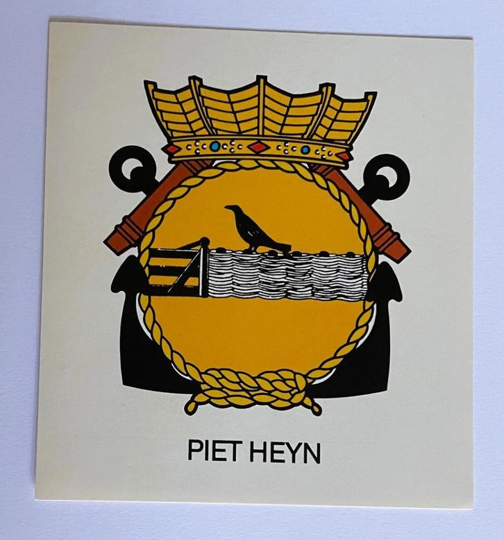 Hr.Ms. Piet Heyn [F811] - oude sticker - 1980's, Verzamelen, Militaria | Algemeen, Marine, Overige typen, Nederland, Ophalen of Verzenden