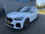 BMW X1 sDrive18d High Executive M Sport Trekhaa € 30.990,0, Auto's, BMW, Lichtsensor, 4 cilinders, 150 pk, Wit